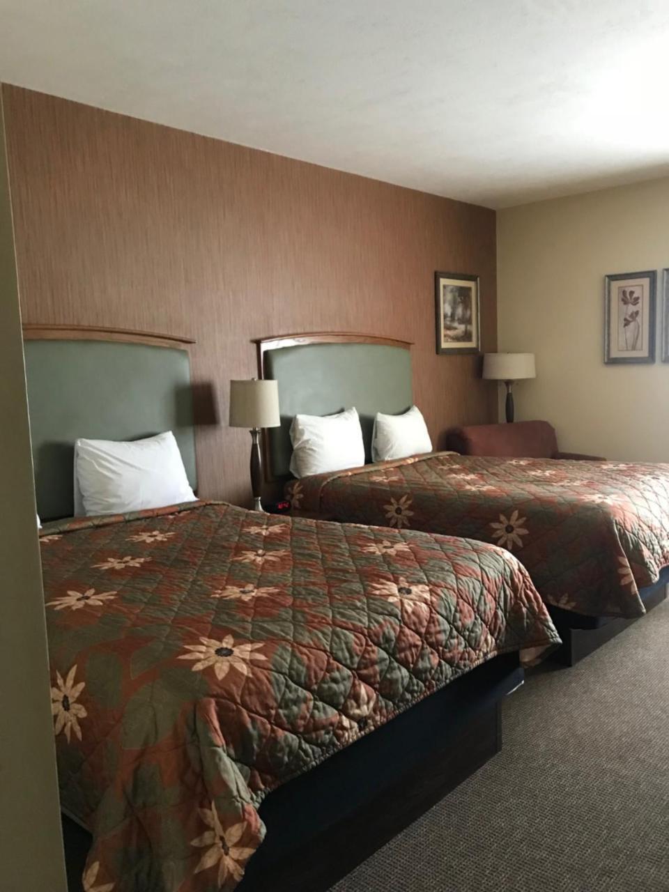 Randolph Inn And Suites Winchester Экстерьер фото